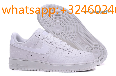 chaussure nike montant pas cher