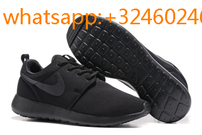 roshe run noir blanc
